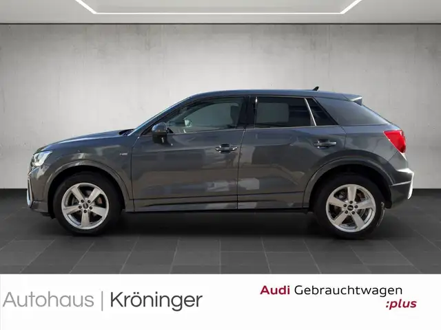 Audi Q2 view 3