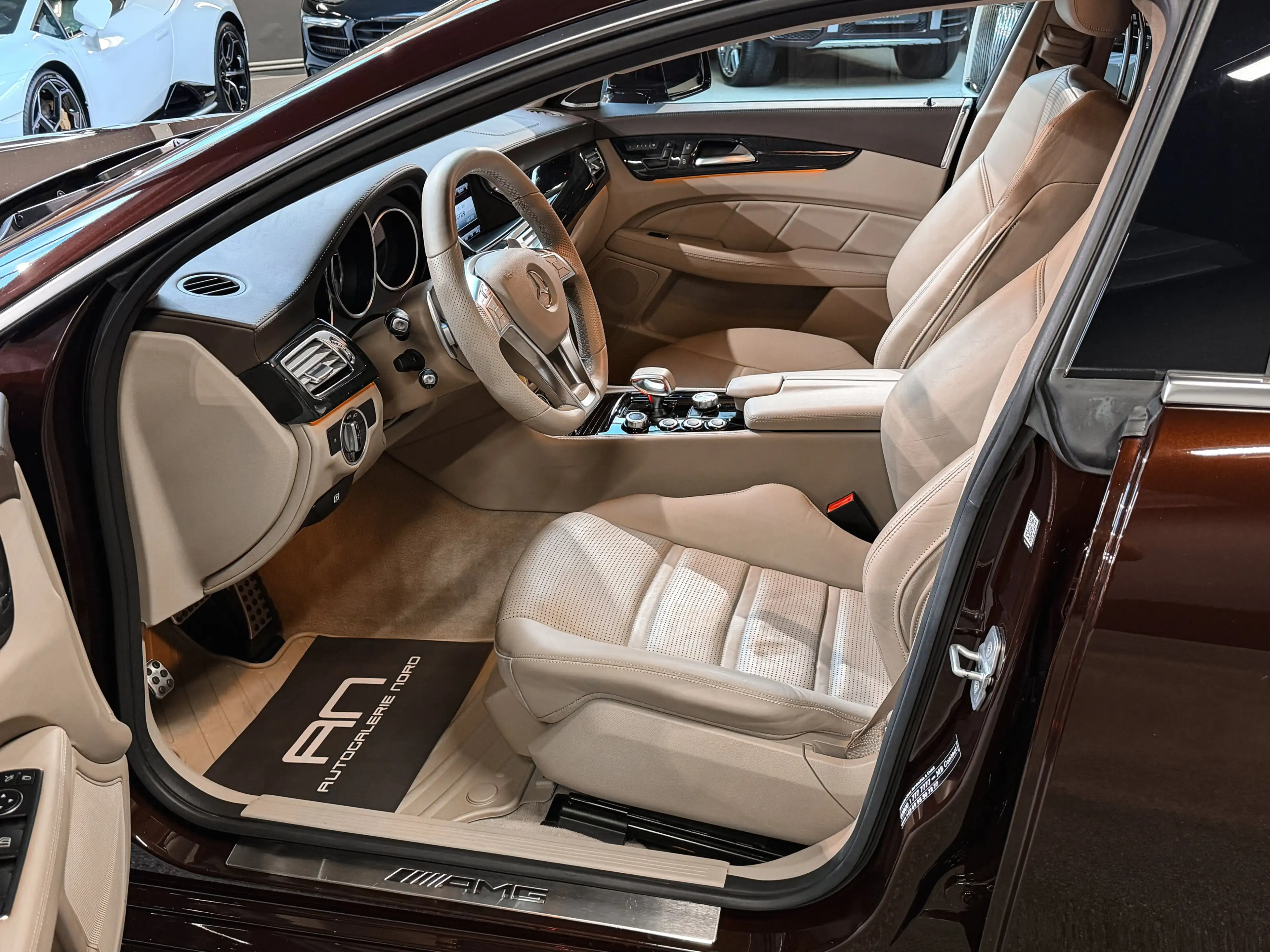 Mercedes-Benz CLS 63 AMG Shooting Brake Designo+Rear-Seat+Sitzkühlung+H/K-S — photo 14
