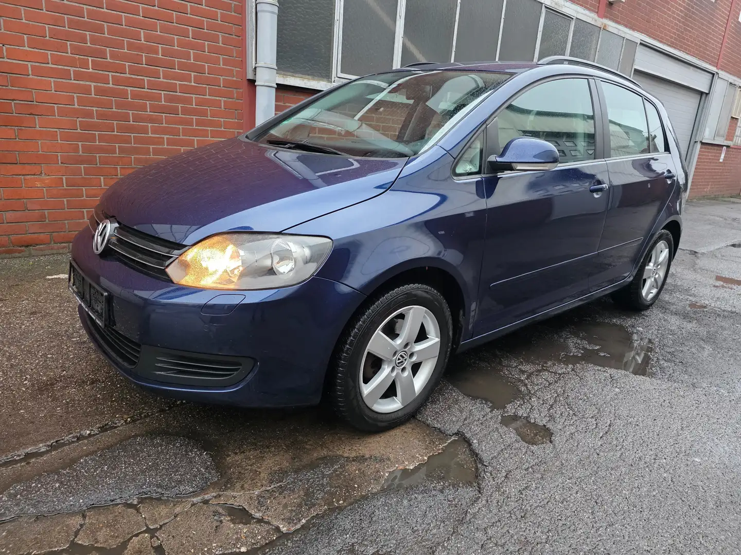 Volkswagen Golf Plus Comfortline Automatik Navigation Blau - 1