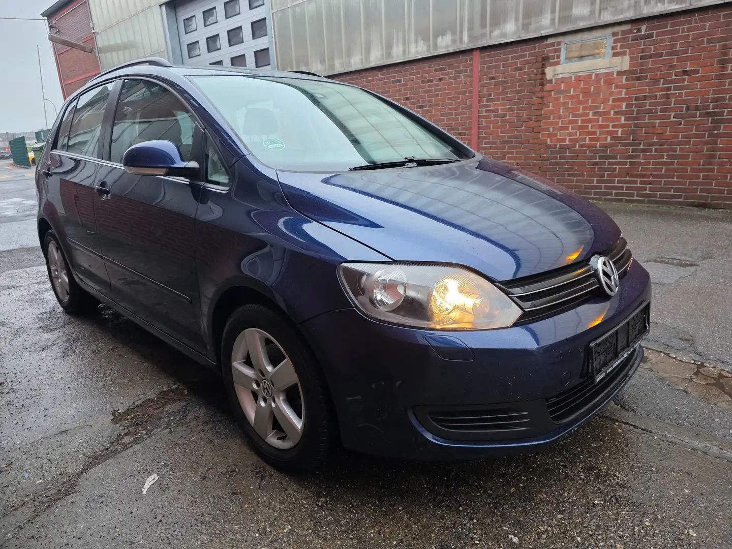 Volkswagen Golf Plus Comfortline Automatik Navigation Blau - 2