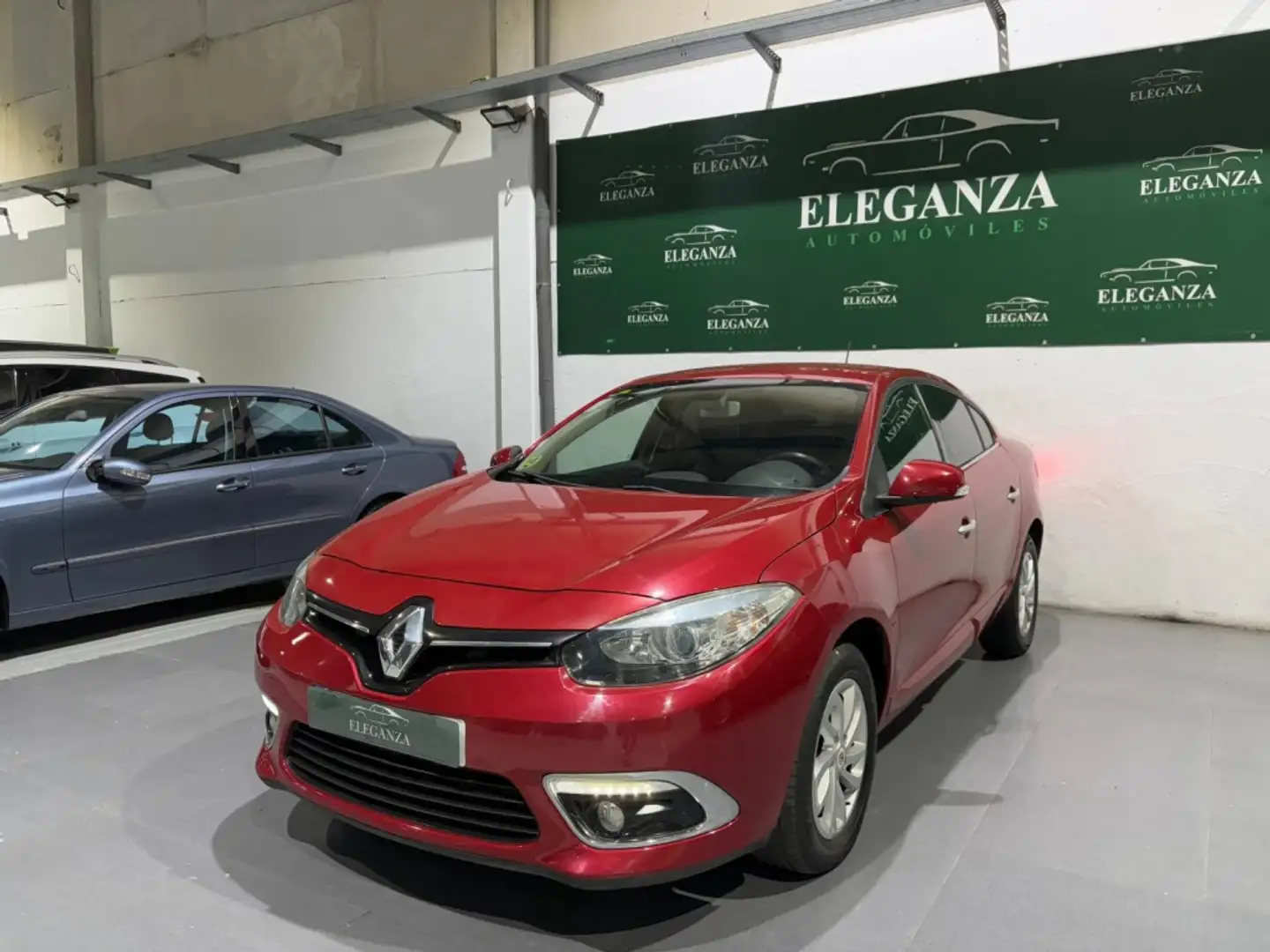 Renault Fluence 1.5dCi Dynamique 110 - 1
