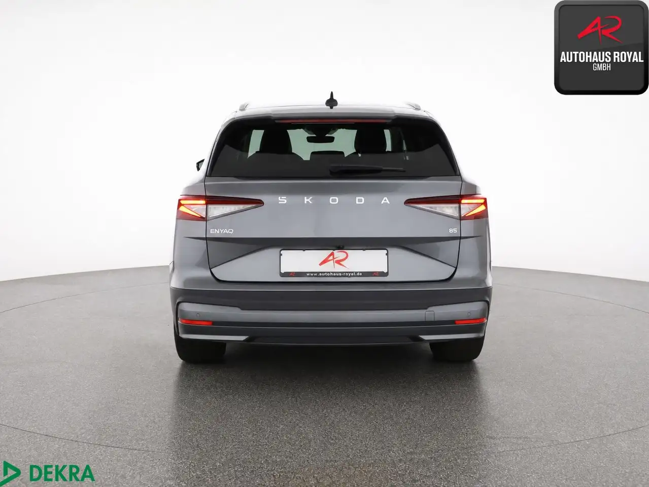 Skoda Enyaq 85 WÄRMEPUMPE,ACC,KESSY,KAMERA,TOTWINKEL, миниатюра 4