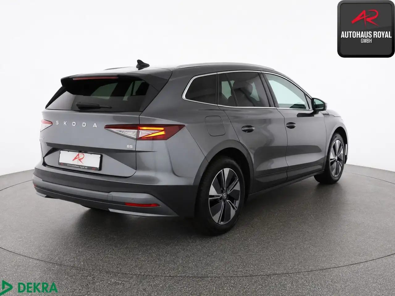 Skoda Enyaq 85 WÄRMEPUMPE,ACC,KESSY,KAMERA,TOTWINKEL, миниатюра 5