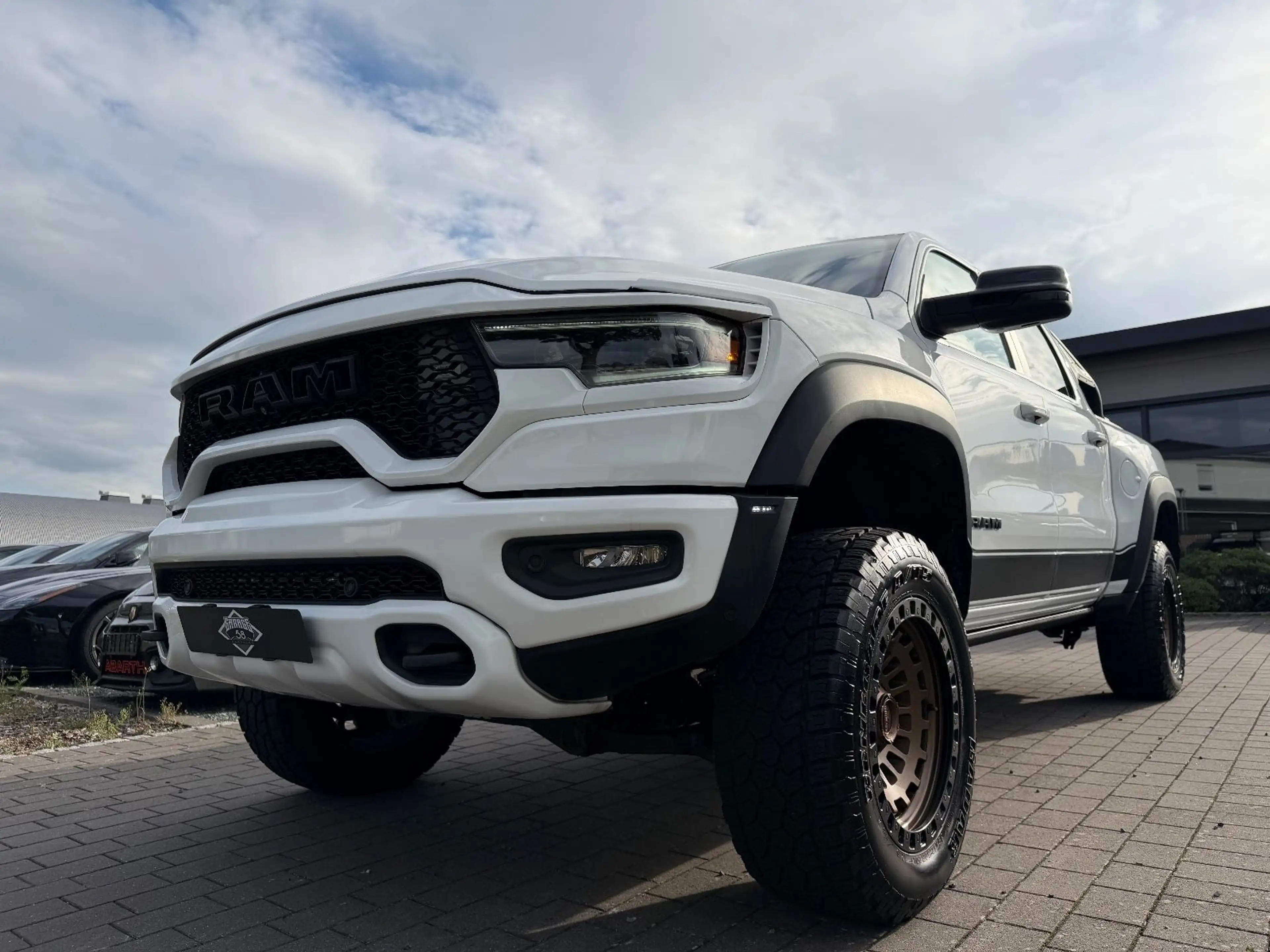 Dodge RAM 1500 5.7 Laramie Sport/6Zoll/TRX Kit/HuD/LPG — photo 5