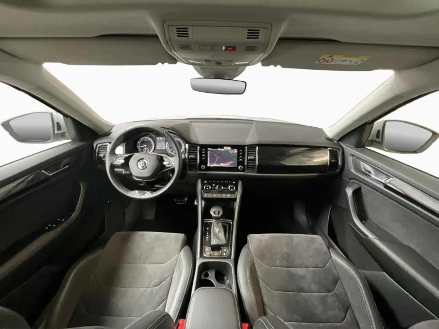 Skoda Kodiaq Scout+Pano+AHK+LED Gris - 2