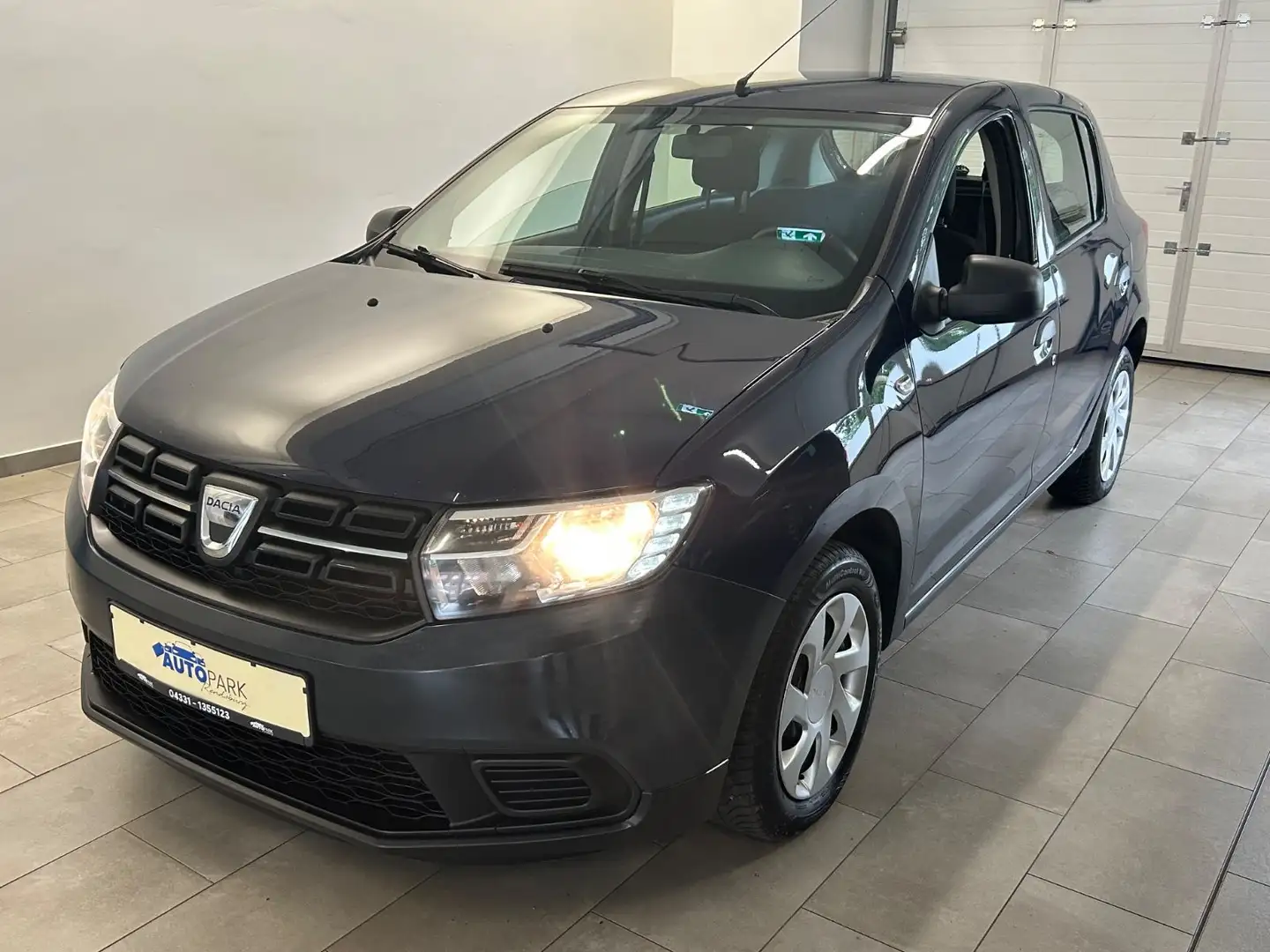 Dacia Sandero II Essentiel Beige - 1