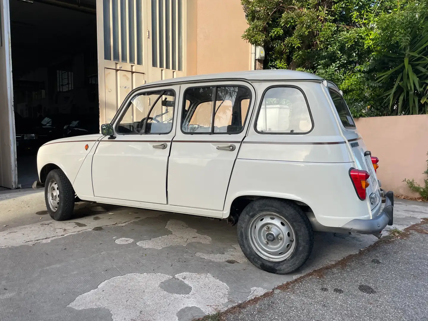 Renault R 4 R4 5p 956 TL Bianco - 1