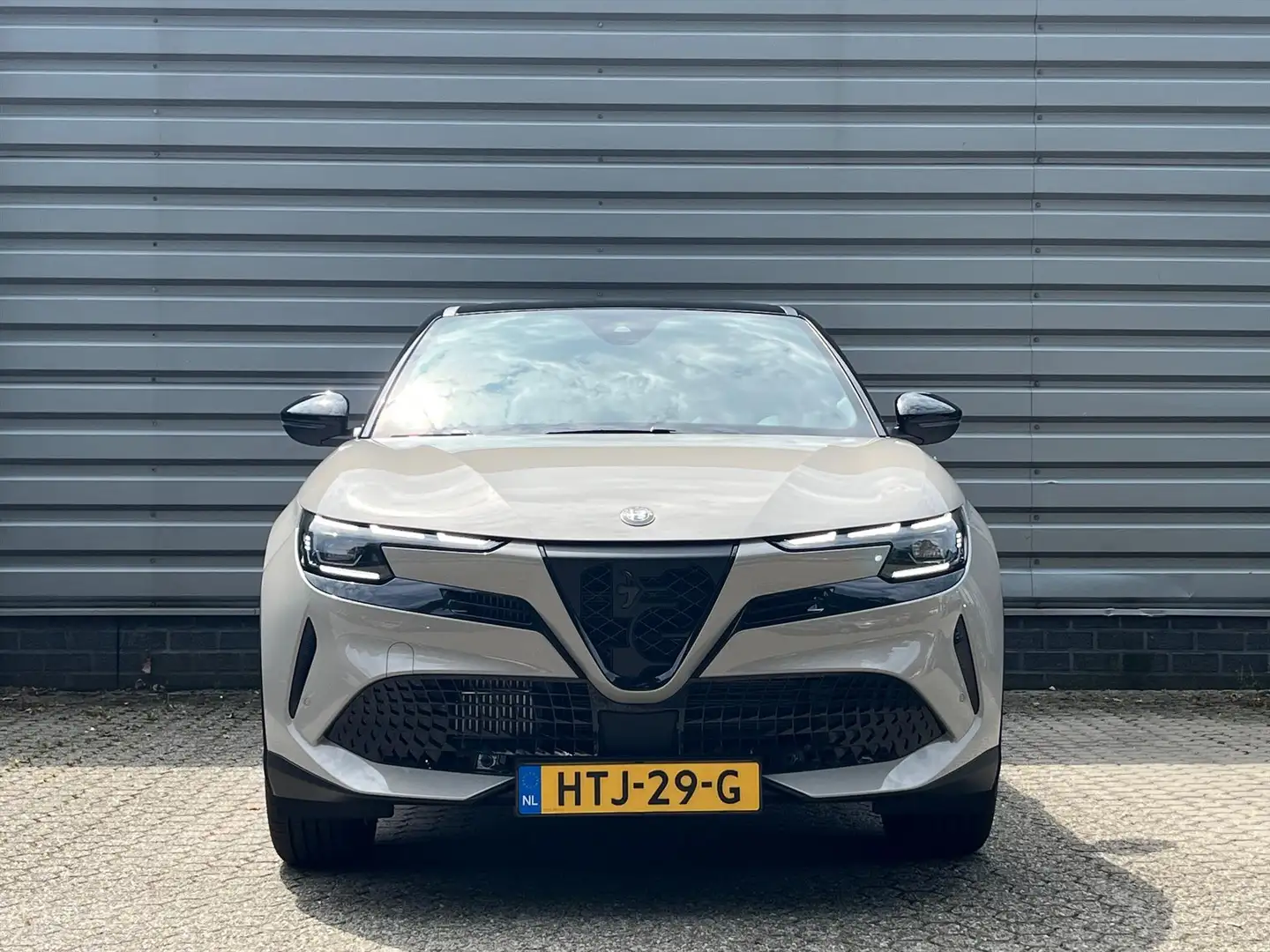 Alfa Romeo Junior 1.2 Turbo Hybrid 136pk eDCT6 Ibrida Speciale | Aut Gri - 2