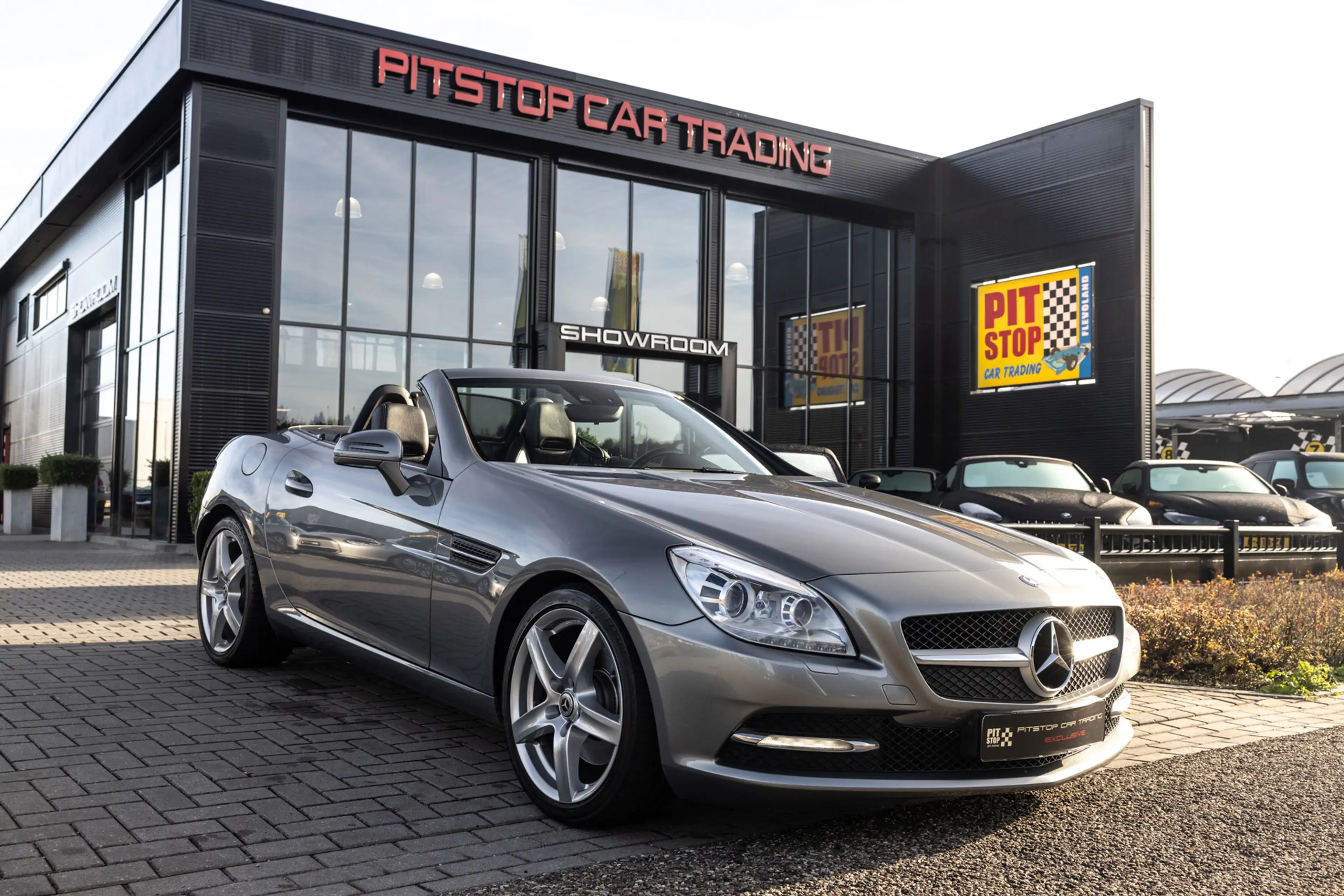 Mercedes-Benz SLK 250 204 PK, AMG, Panoramadak, Cruise, Dealer onderhoud