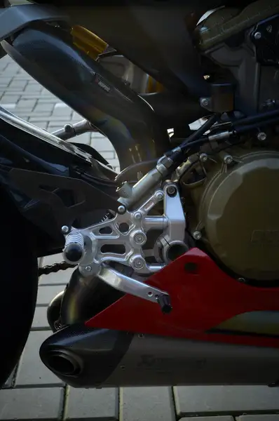 Ducati 1299 Panigale - foto 4