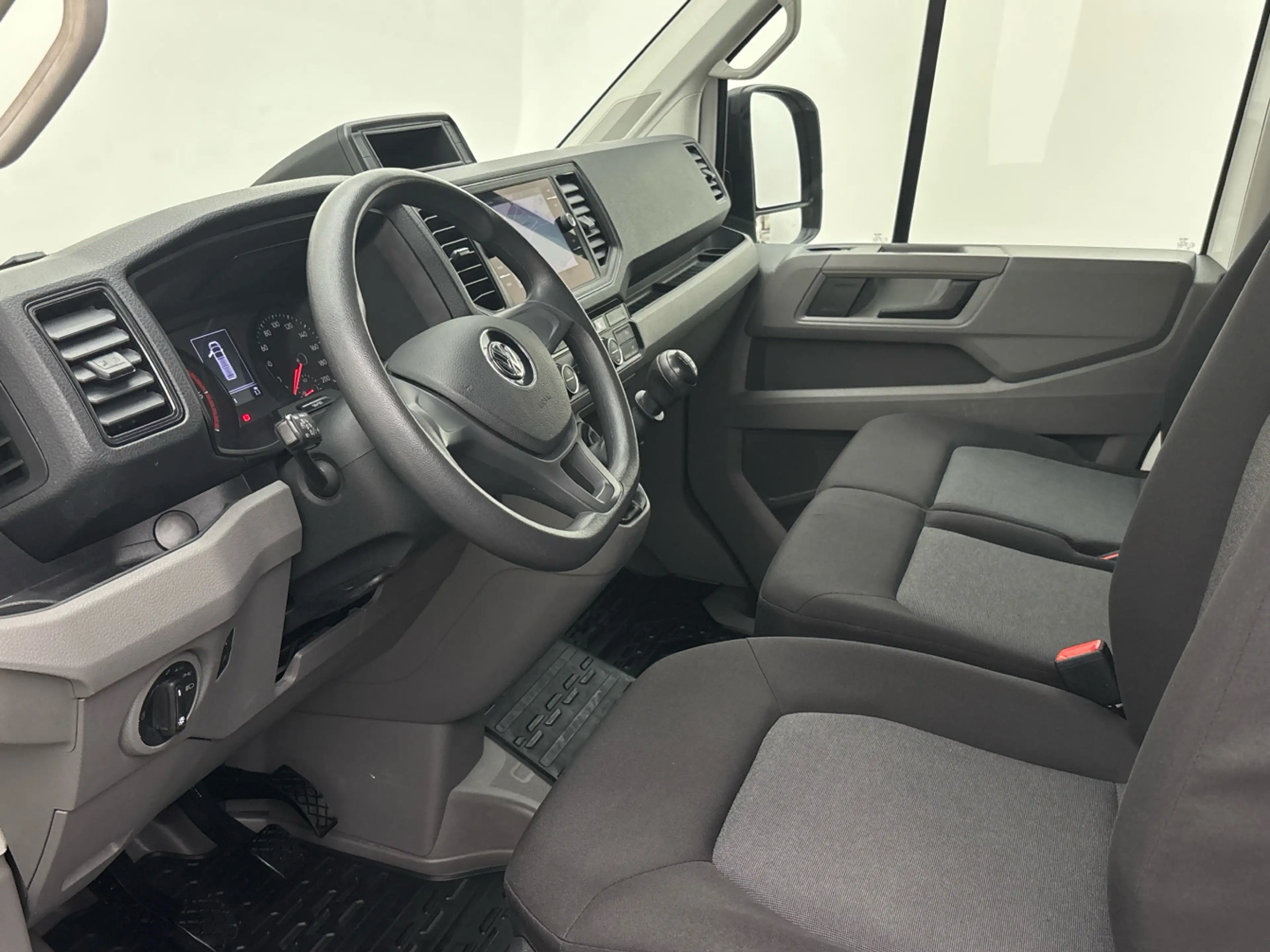 Volkswagen Crafter Kasten mittlerer Radstand2.0 TDI CarPlay — photo 9