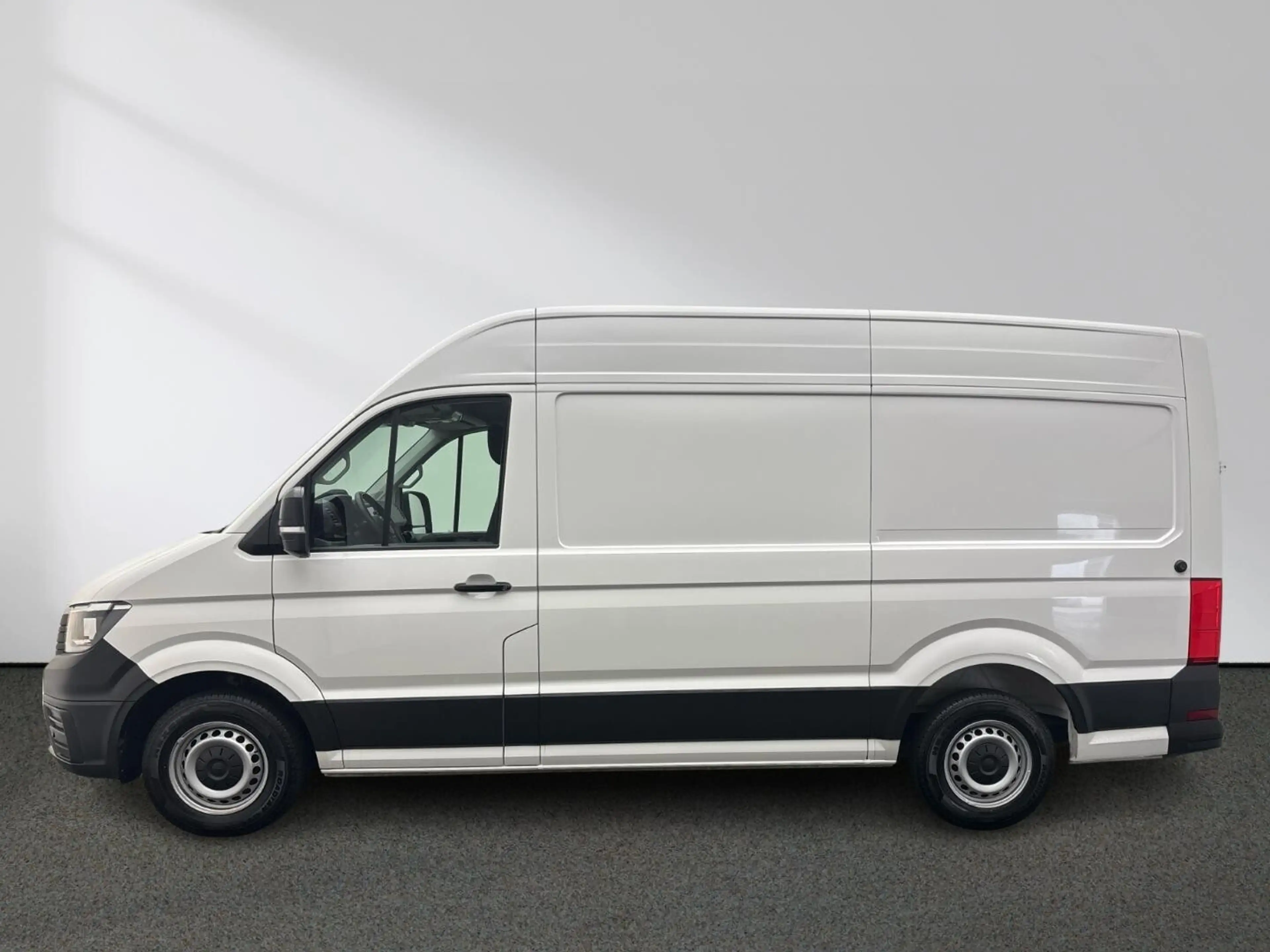 Volkswagen Crafter Kasten mittlerer Radstand2.0 TDI CarPlay — photo 2