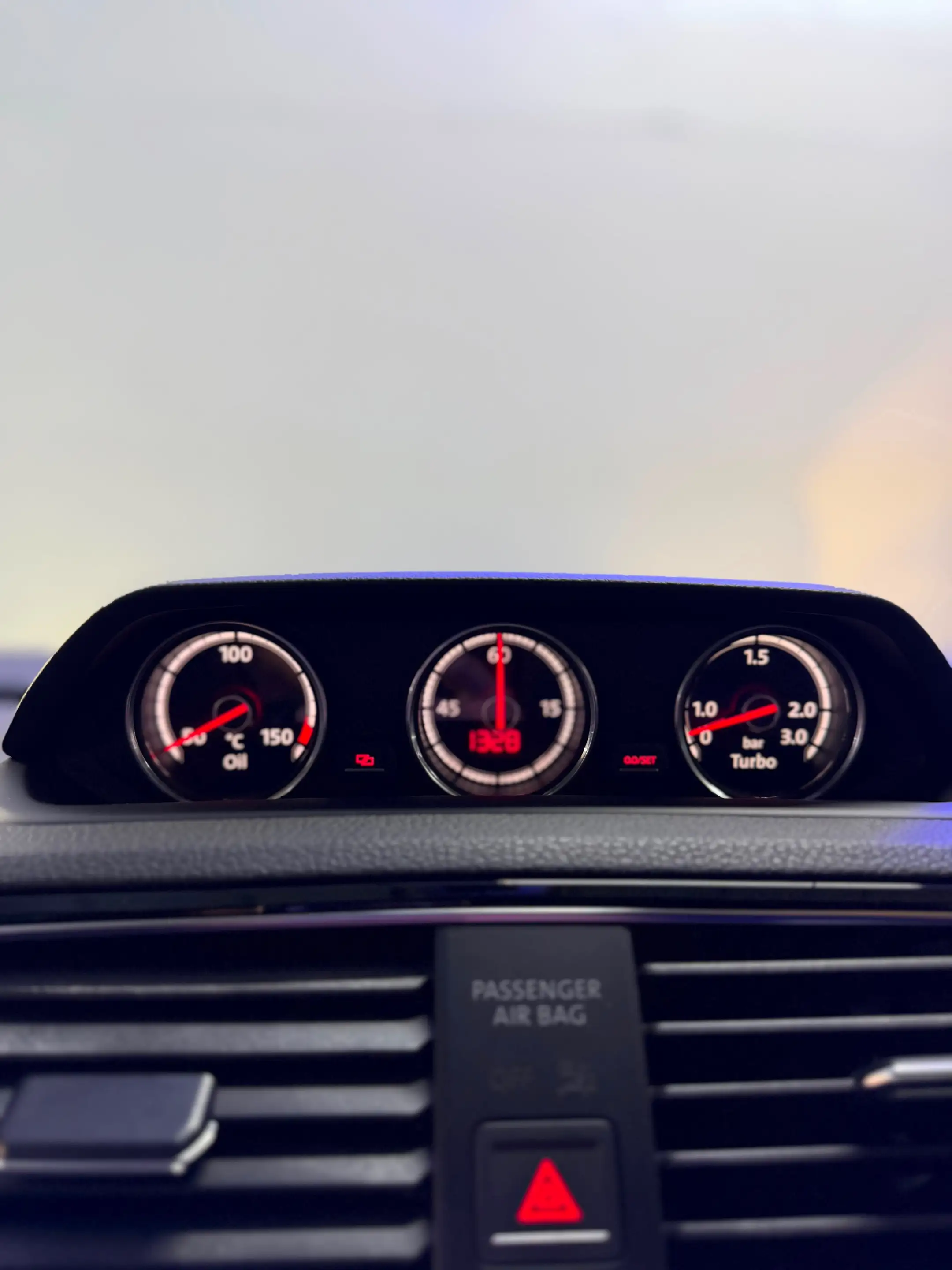 Volkswagen Scirocco Scirocco 2.0 TSI DSG — photo 12