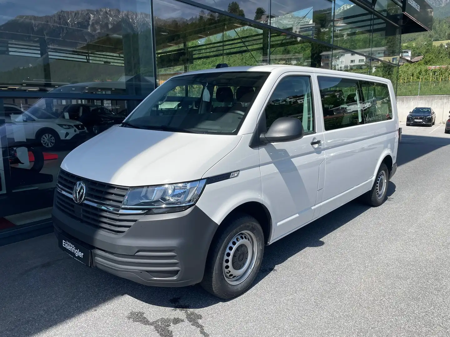 Volkswagen T6.1 Transporter Kombi LR TDI Weiß - 1