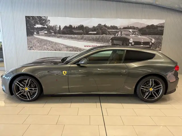 Ferrari FF FF - Ferrari Four (Sitze, Allrad) - Shooting Brake