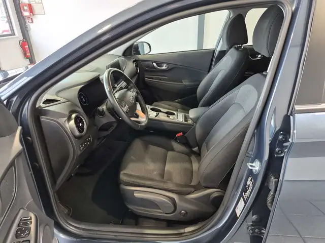 Hyundai Kona view 8