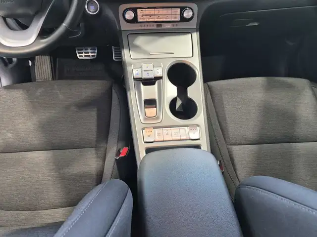Hyundai Kona view 12