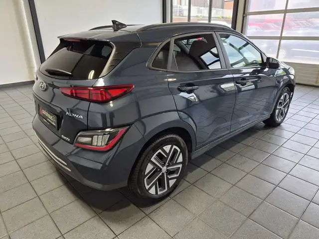 Hyundai Kona view 5