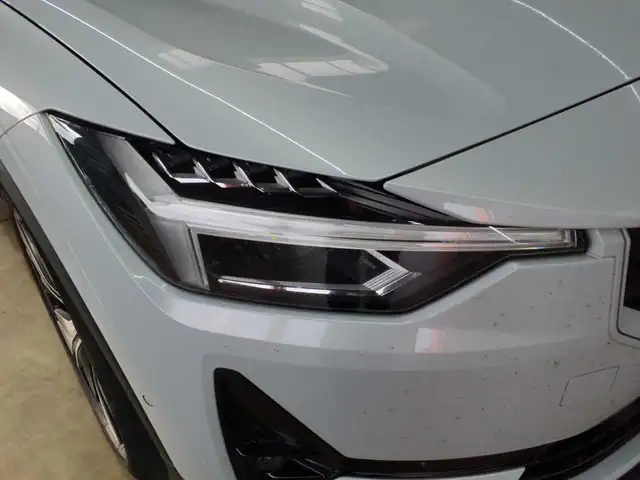 Polestar 2 view 18