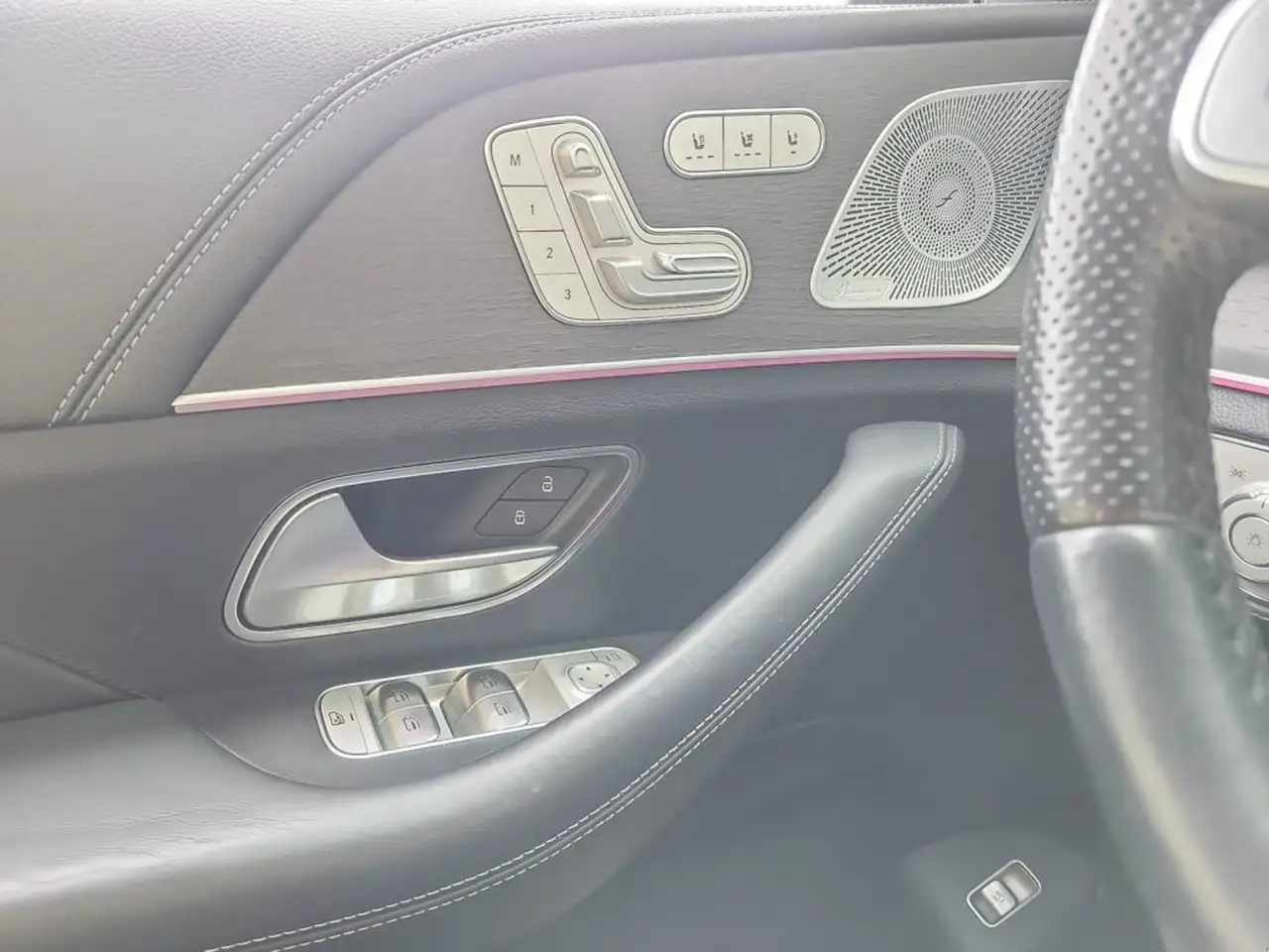 Mercedes-Benz GLE снимка Mercedes-Benz GLE