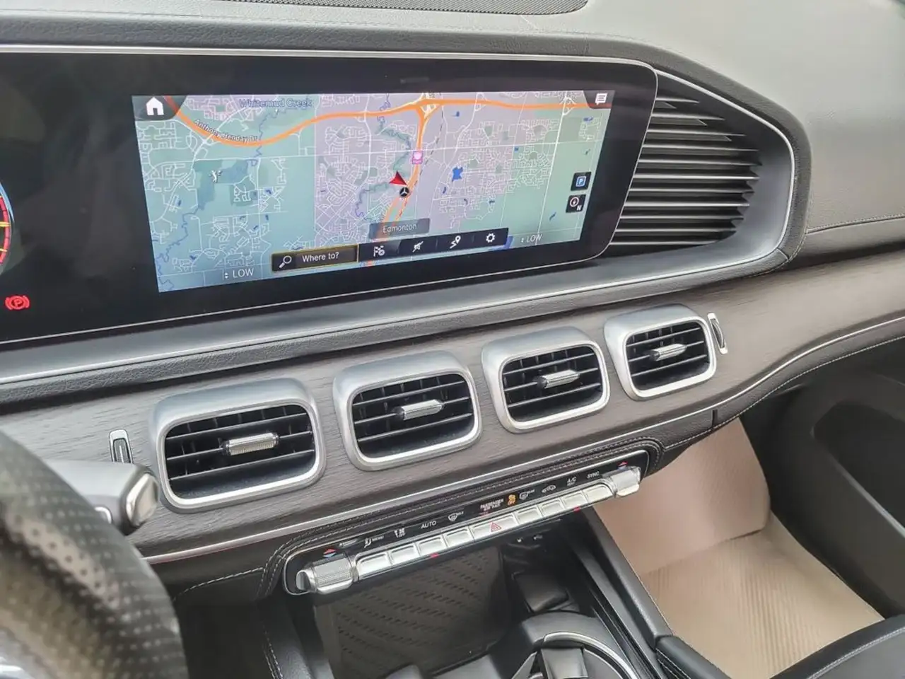 Mercedes-Benz GLE снимка Mercedes-Benz GLE