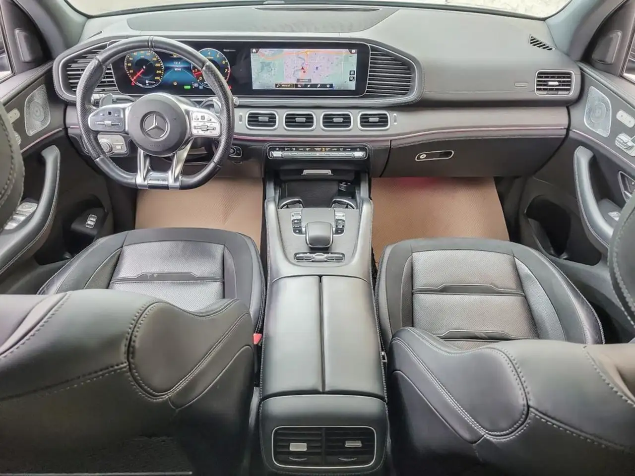 Mercedes-Benz GLE снимка Mercedes-Benz GLE