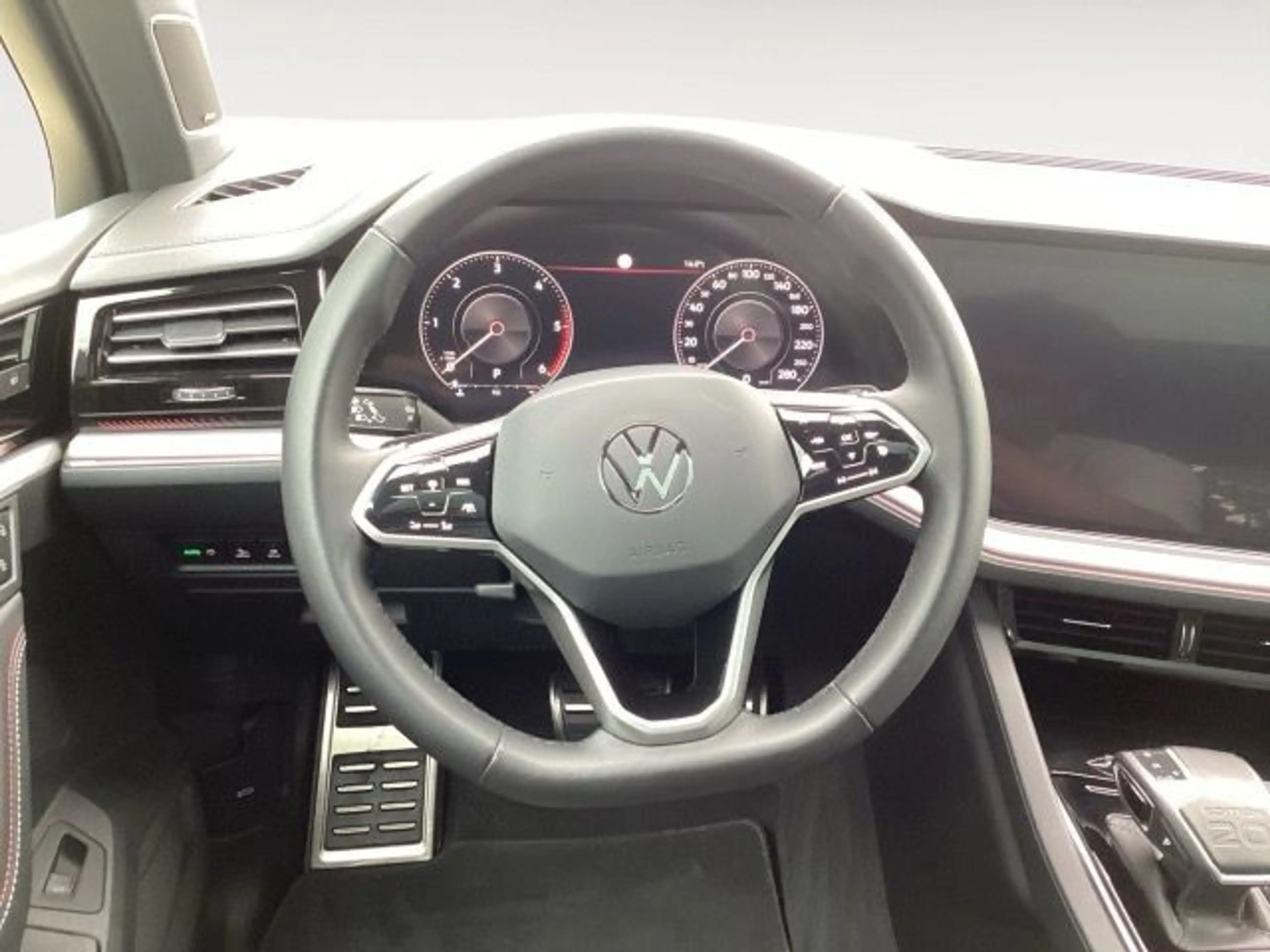 Volkswagen Touareg 3.0 TDI DSG 4M Edition 20 AHK,Pano,Luft, — photo 8