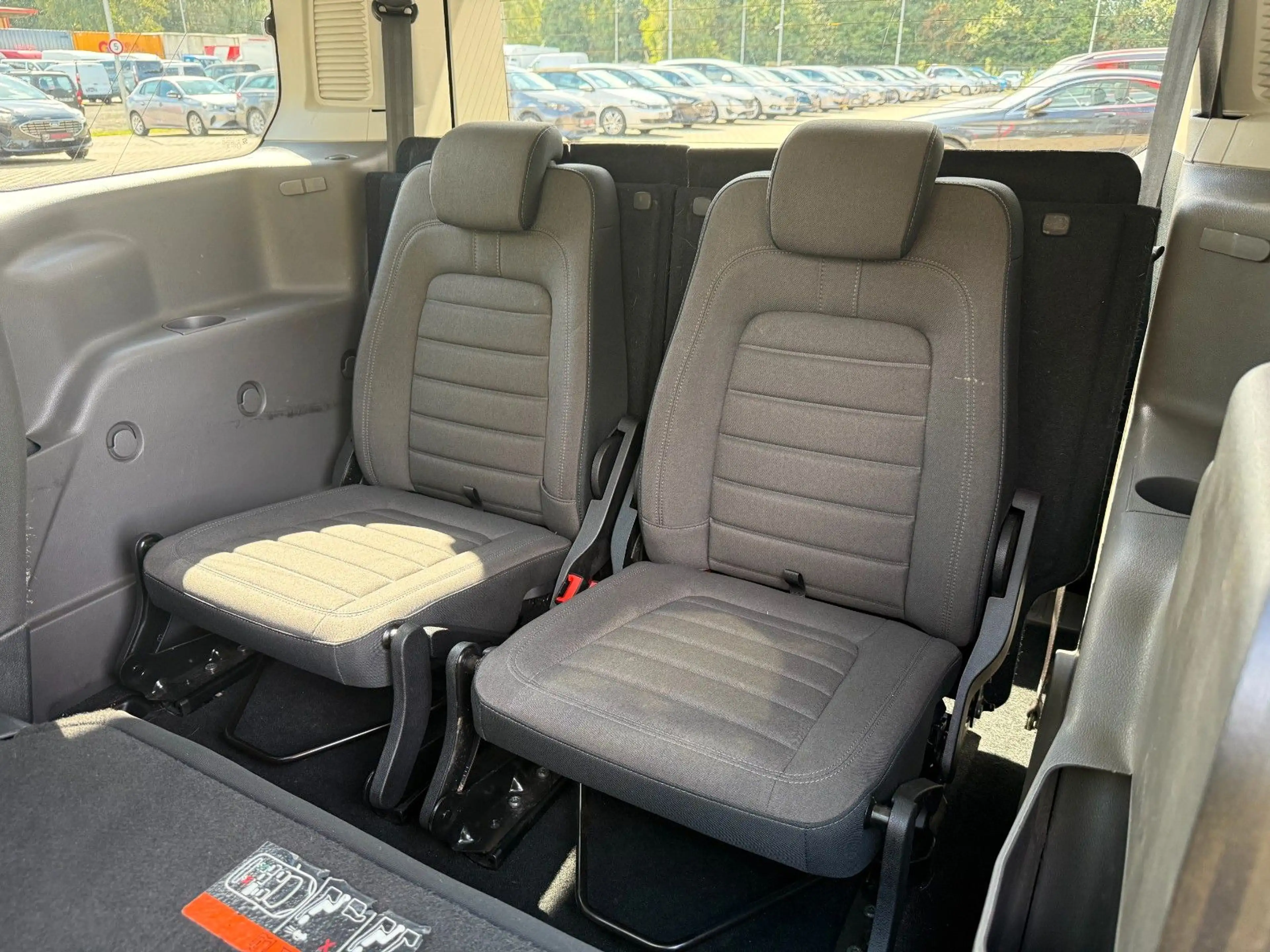 Ford Grand Tourneo Connect Titanium(Tüv&Insp.neu) — photo 12