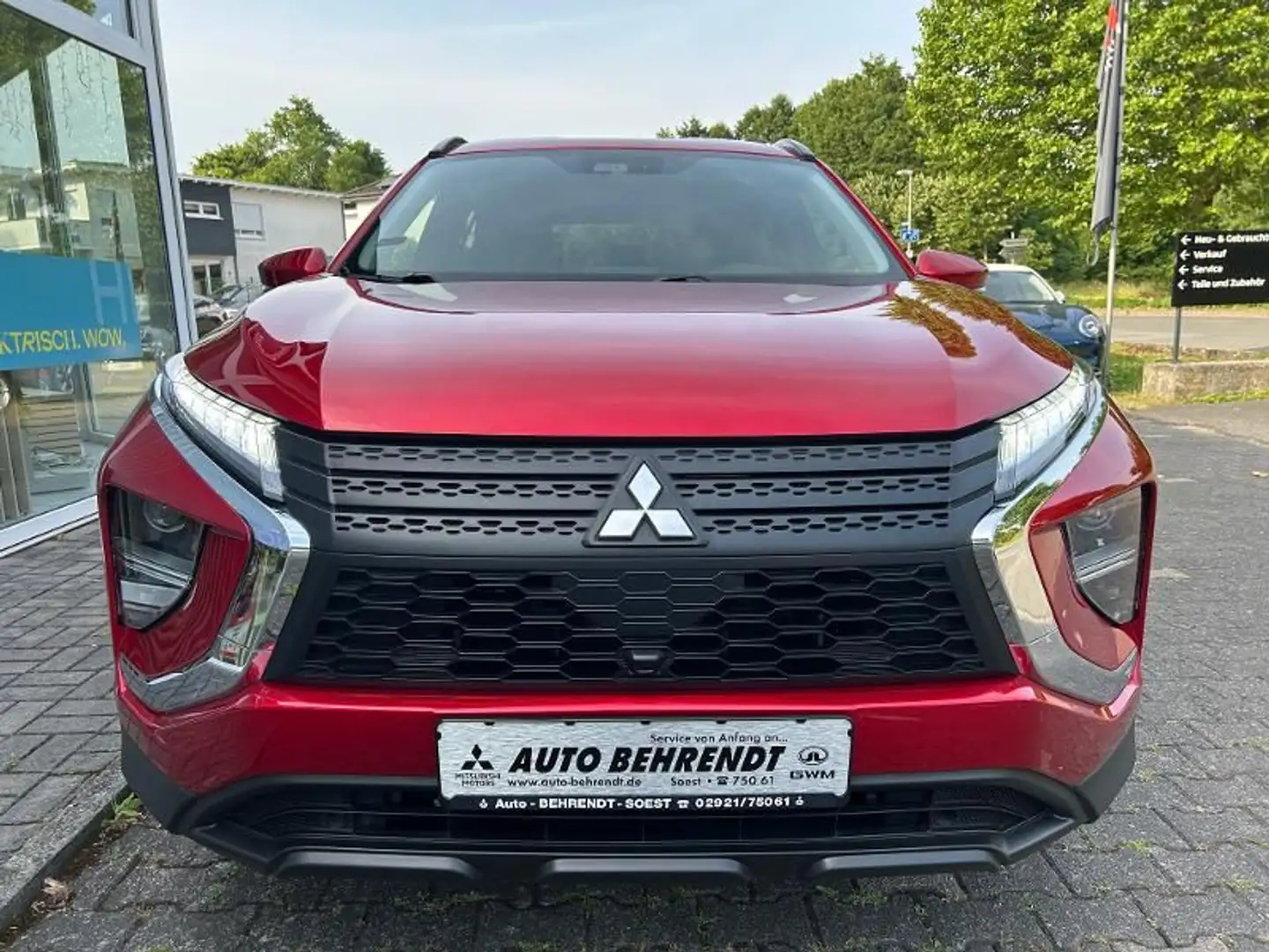 Mitsubishi Eclipse Cross PHEV Basis 2.4 *1.Hand*AHK starr* Rot - 2