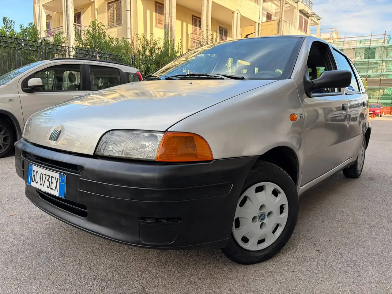 Fiat PUNTO 1A SERIE 55 CAT 5P SX, foto 2