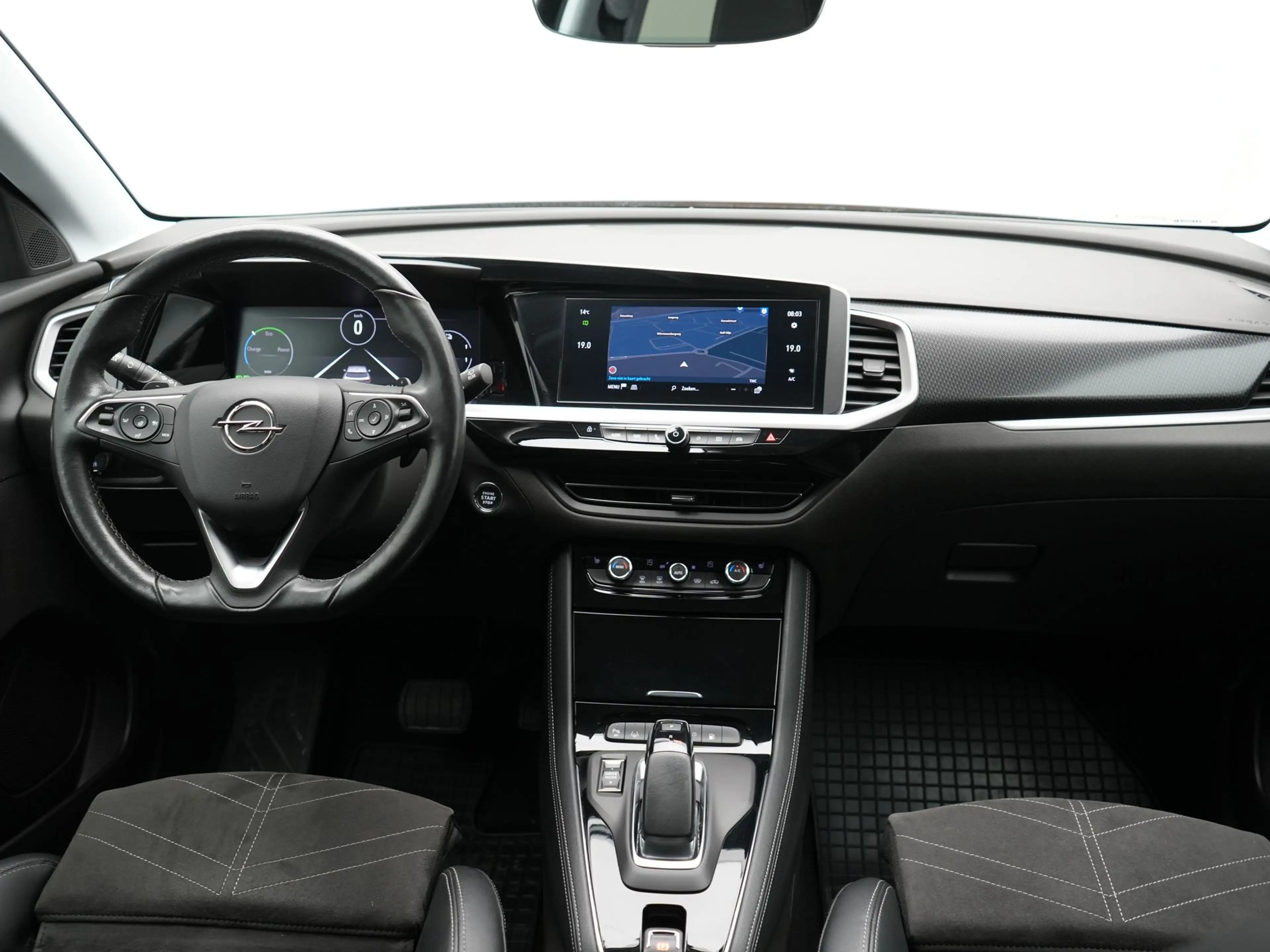 Opel Grandland 1.6 Turbo Ultimate PHEV 225pk Dealer O.H. | Trekha — photo 13