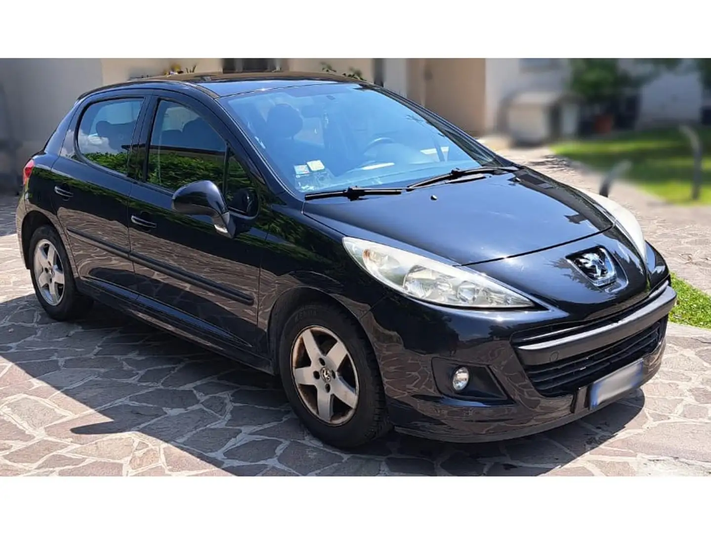 Peugeot 207 207 - GPL - 1.4 - 54kW Nero - 1