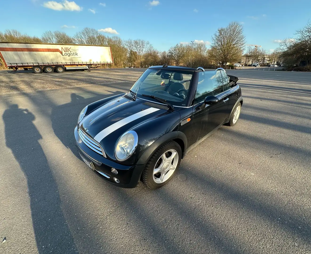 MINI Cooper Cooper Schwarz - 1