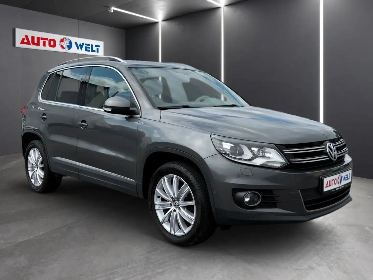 Volkswagen Tiguan 2.0 TDI 177PS 4x4 Bi-Xenon Navi Parklenk Gri - 2