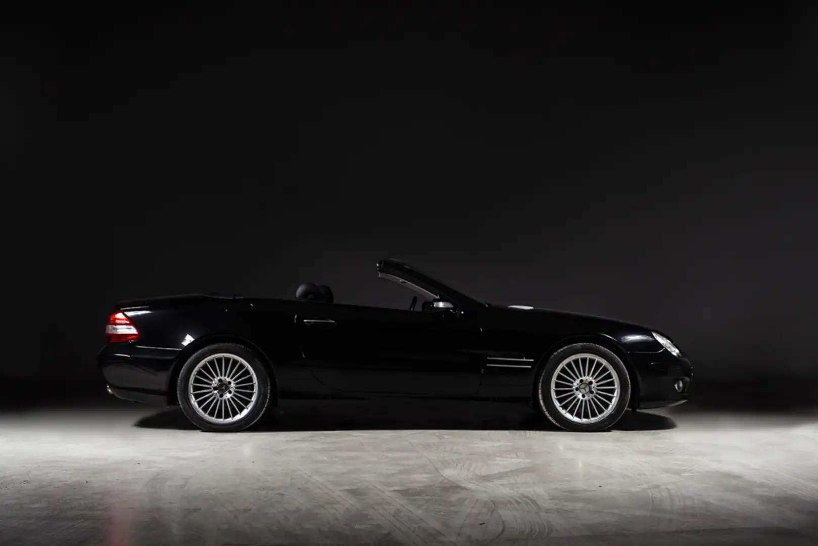 Mercedes-Benz SL 500 Aut. Noir - 2