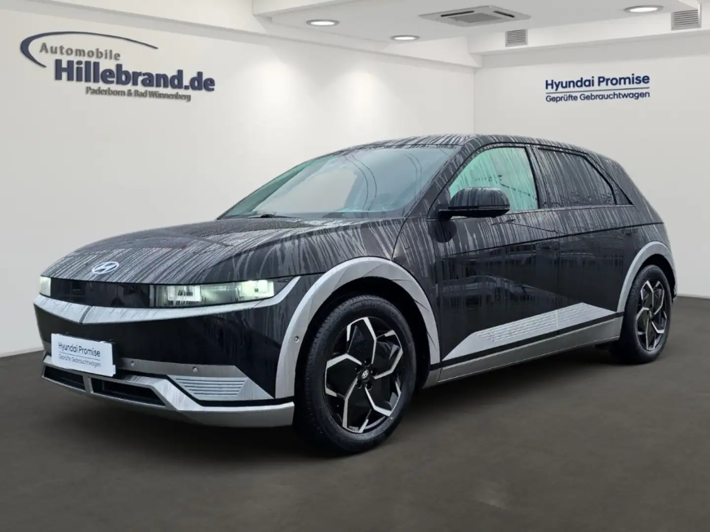 Hyundai IONIQ 5 Uniq Elektro 4WD HUD El. Fondsitzverst. Navi Leder Schwarz - 1