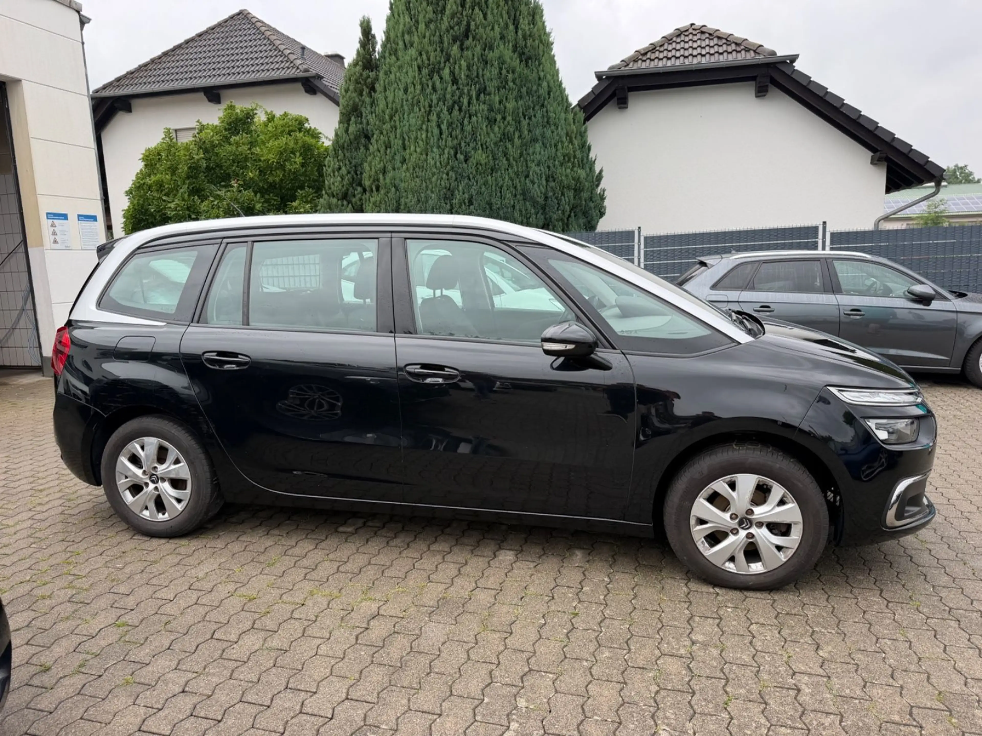 Citroen Grand C4 Picasso /Spacetourer Feel 7 Sitzer Navi — photo 6