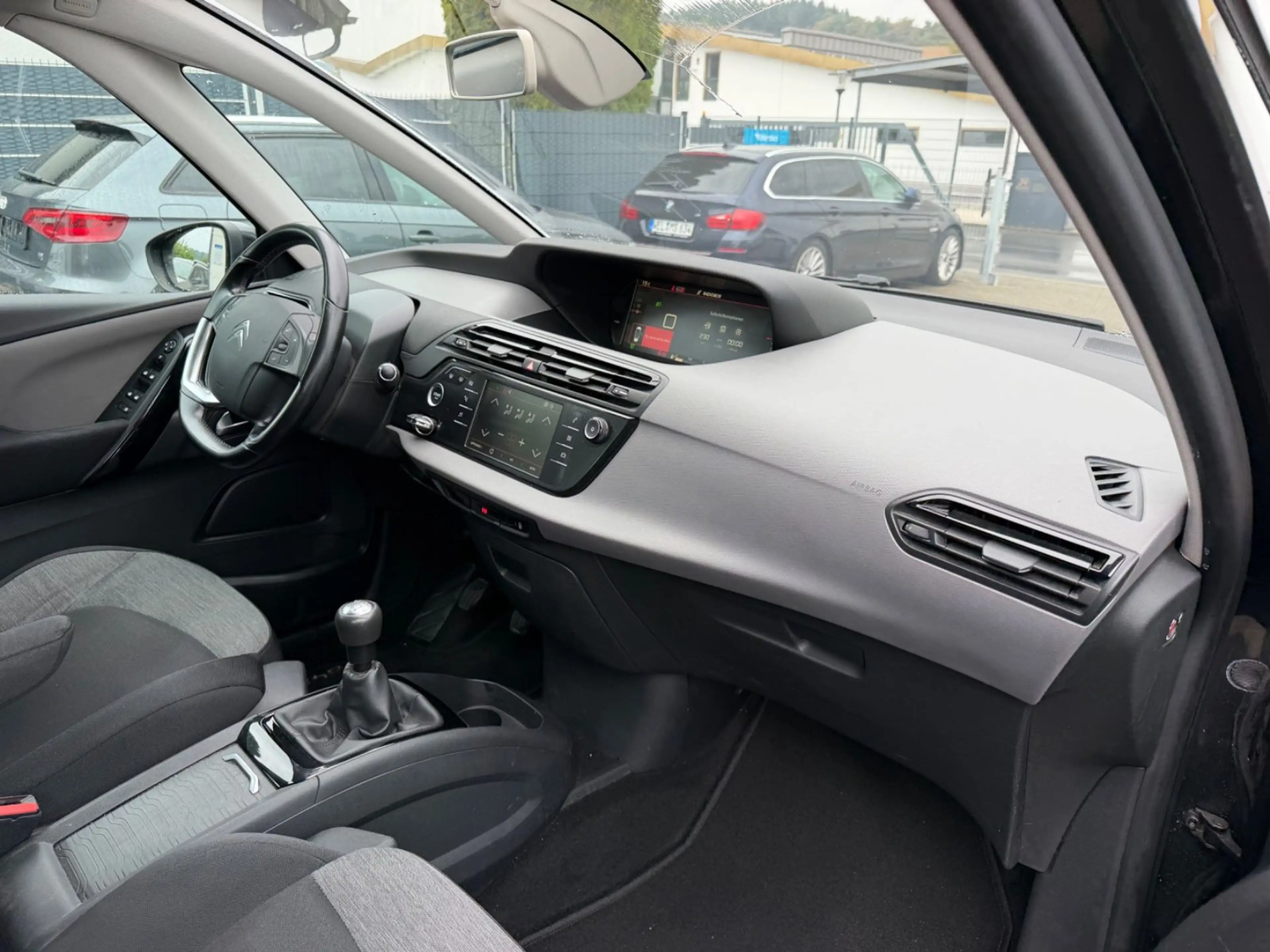 Citroen Grand C4 Picasso /Spacetourer Feel 7 Sitzer Navi — photo 15