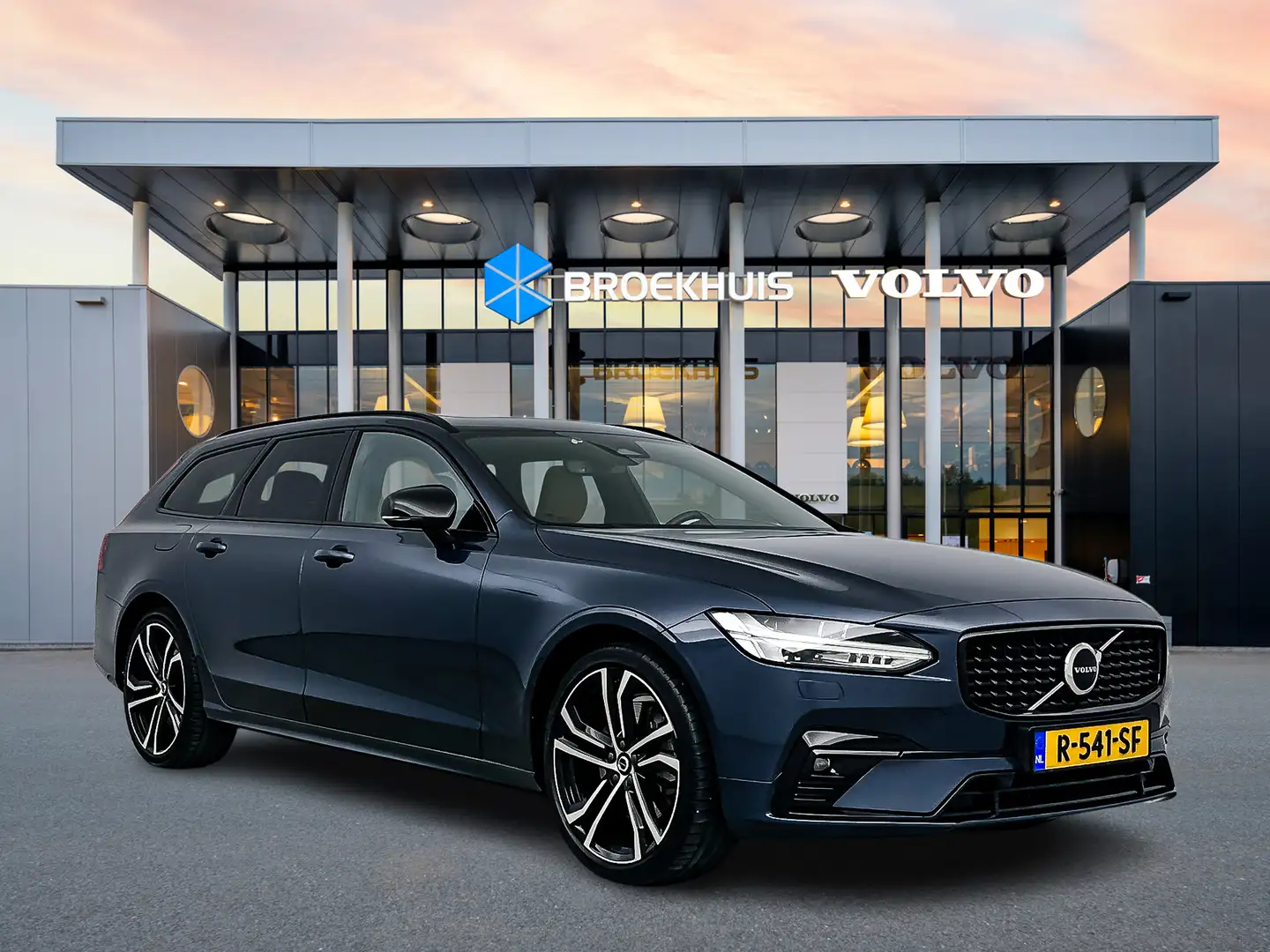 Volvo V90 B5 Ultimate Dark | 20" | Luchtvering | Geventileer Blauw - 2