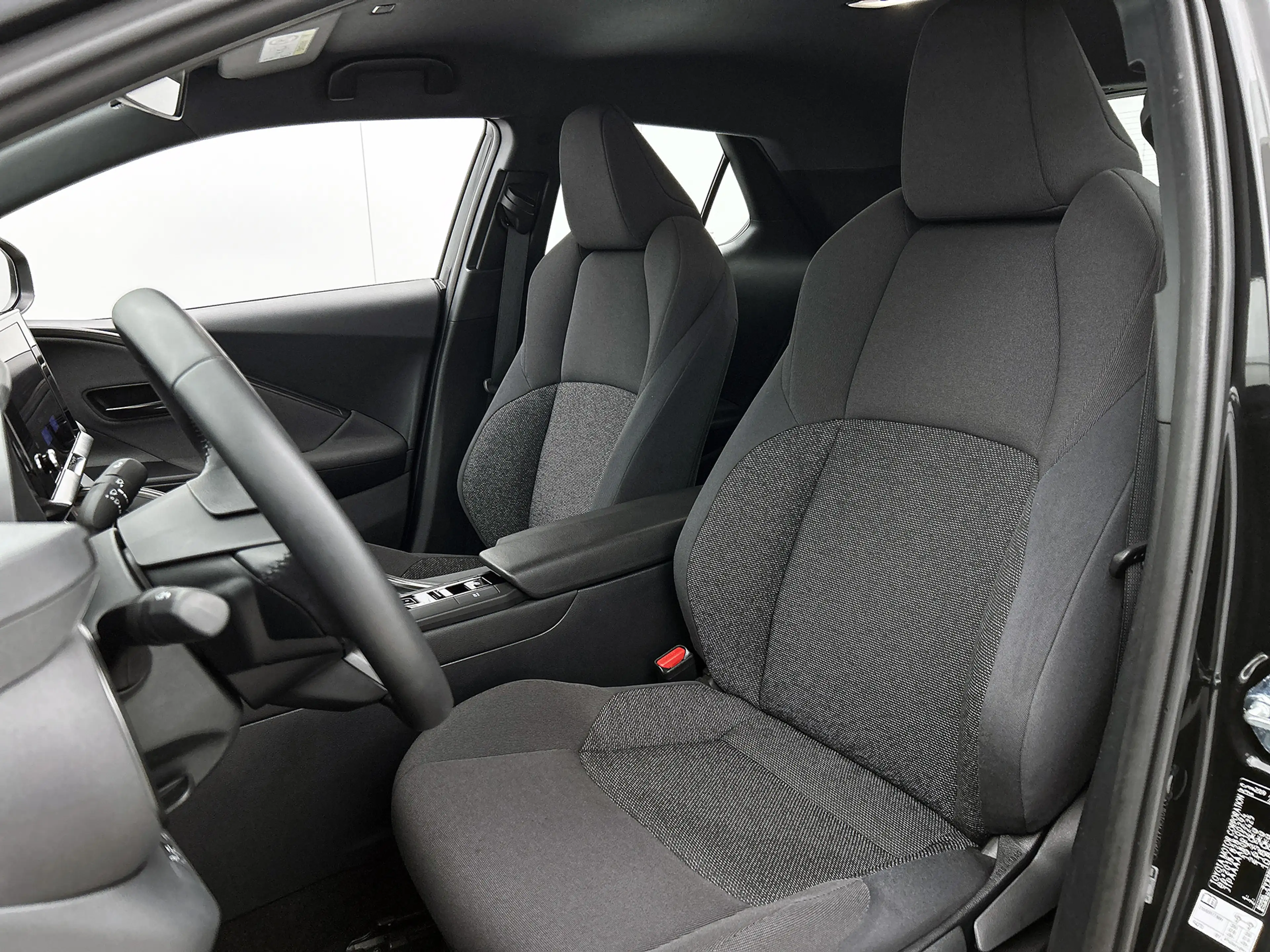 Toyota C-HR 1.8 Hybrid 140 Active | BTW voertuig | Dodehoek de — photo 15