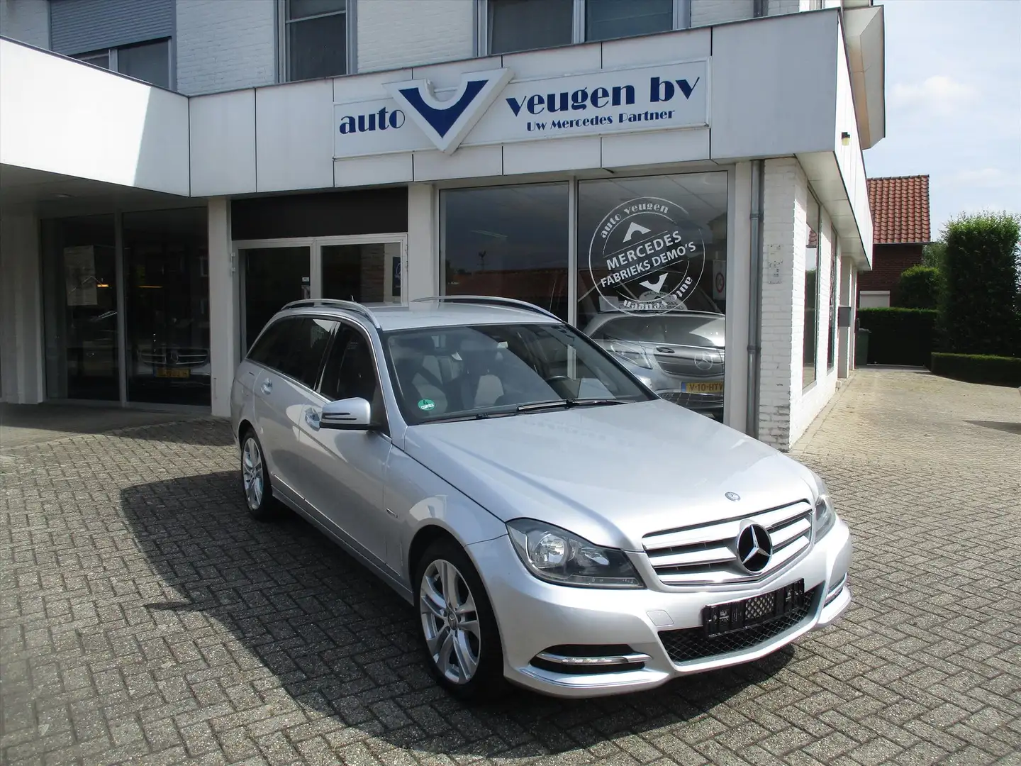 Mercedes-Benz C 180 C180 BlueEFFICIENCY Aut. Avantgarde Gris - 1
