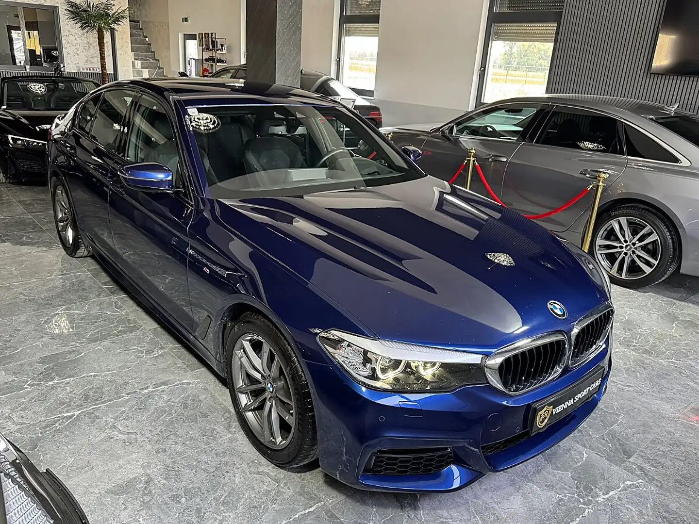 BMW 530 i G30 xDrive Aut. *M-PAKET*1.BESITZ* Blau - 2