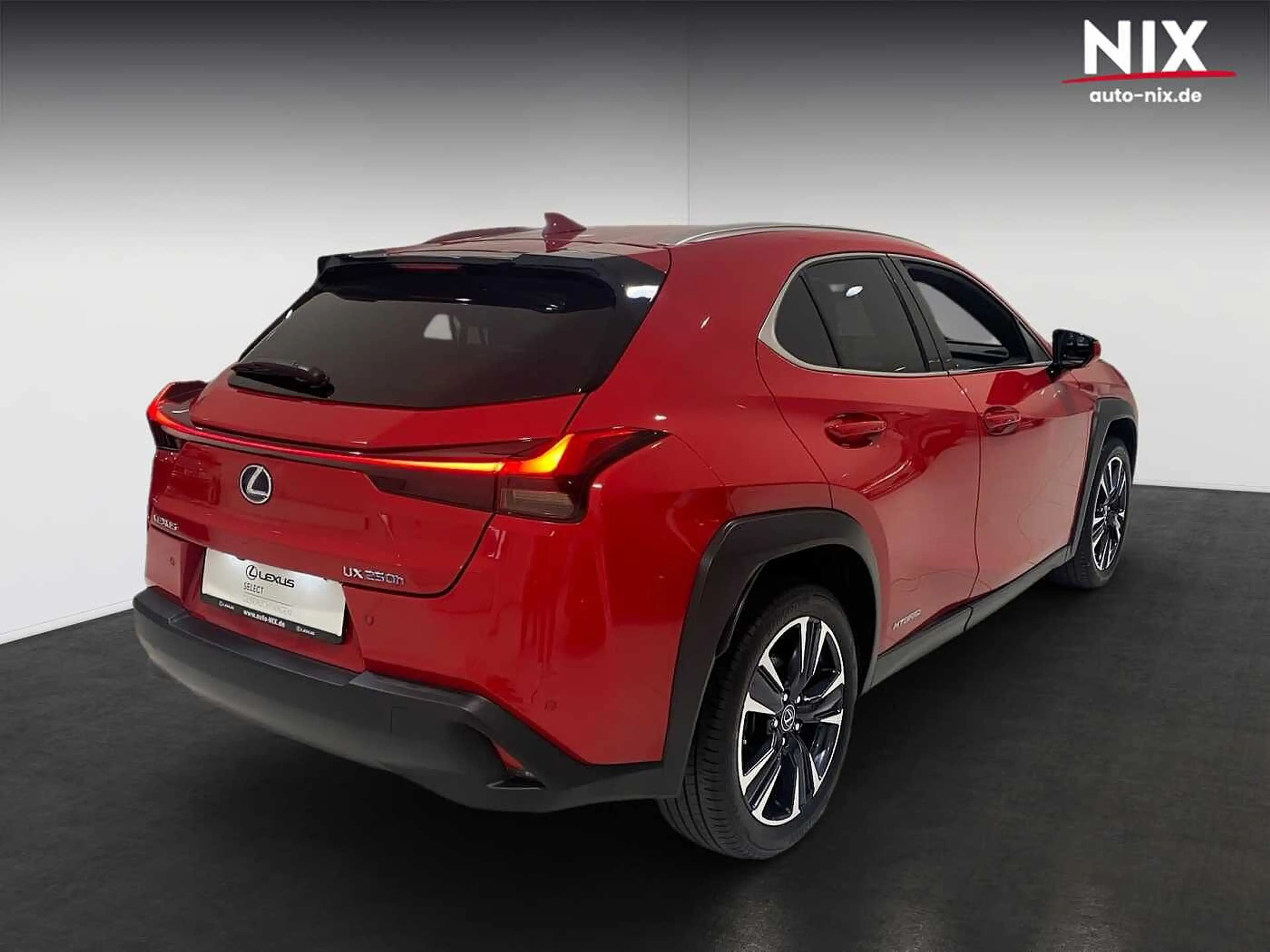 Lexus UX 250h Style Edition KAMERA SHZ — photo 4