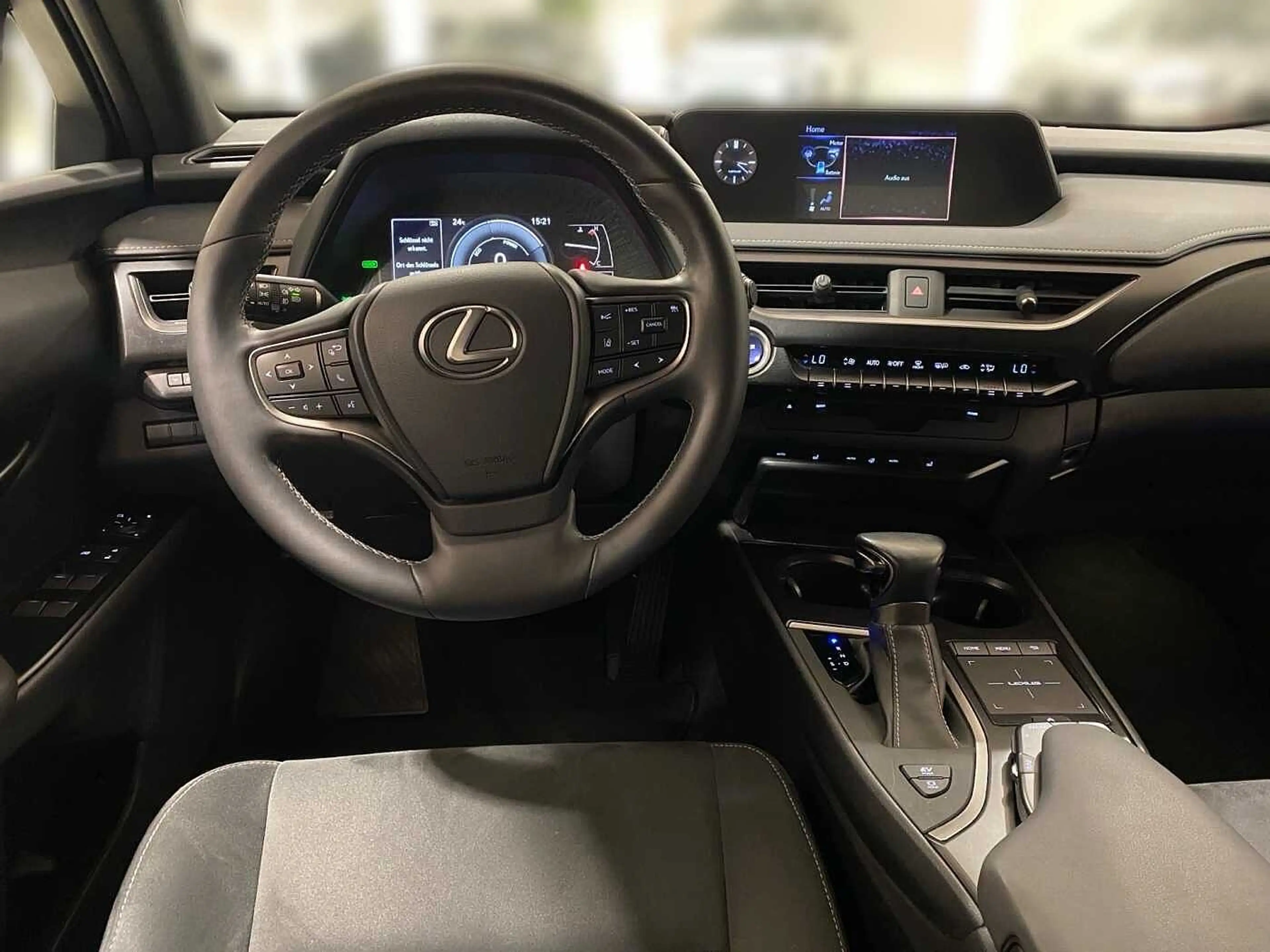 Lexus UX 250h Style Edition KAMERA SHZ — photo 11