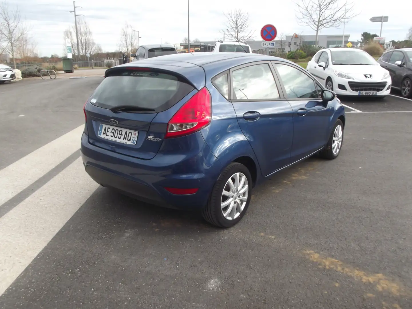 Ford Fiesta 1.25 82 Ambiente - 2