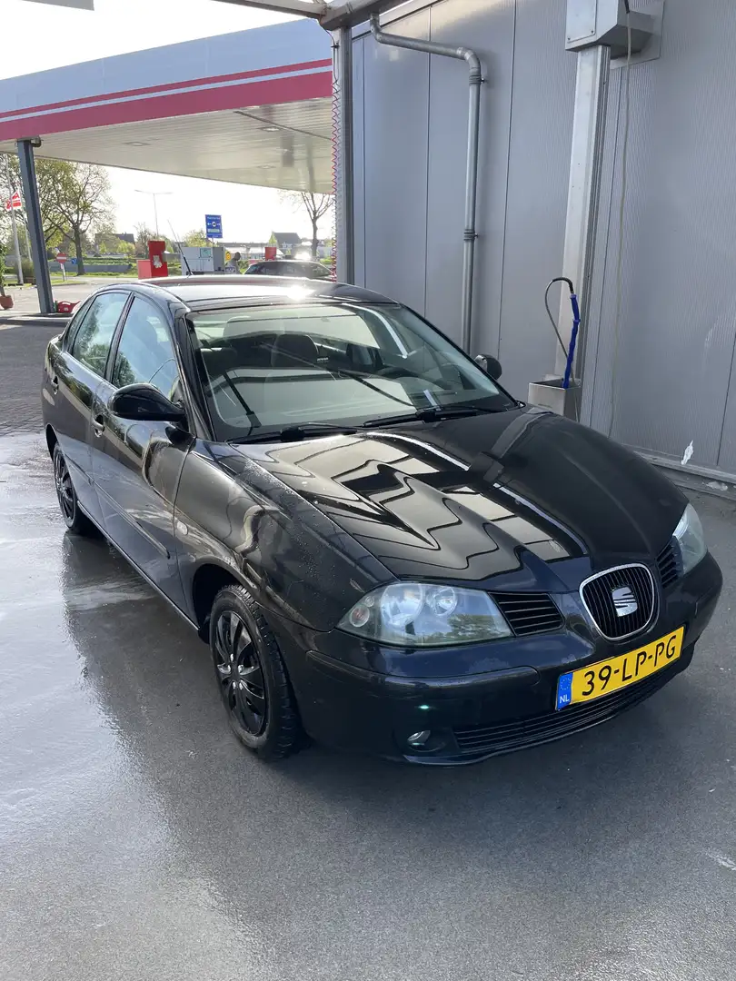 SEAT Cordoba 1.4 16V Signo Schwarz - 1