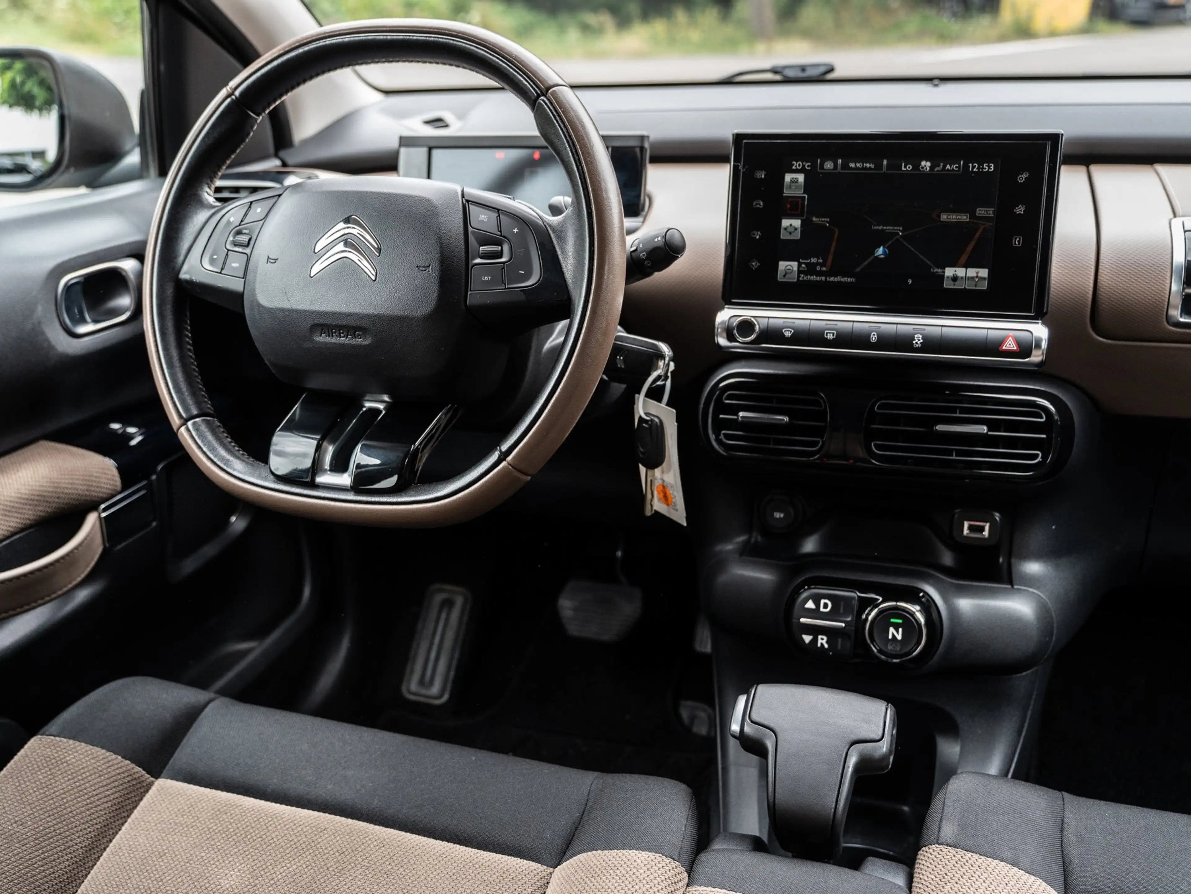 Citroen C4 Cactus 1.2 PureTech Business | AUTOMAAT | PARKEERCAMERA | — photo 2
