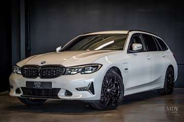 320E-MLOOK