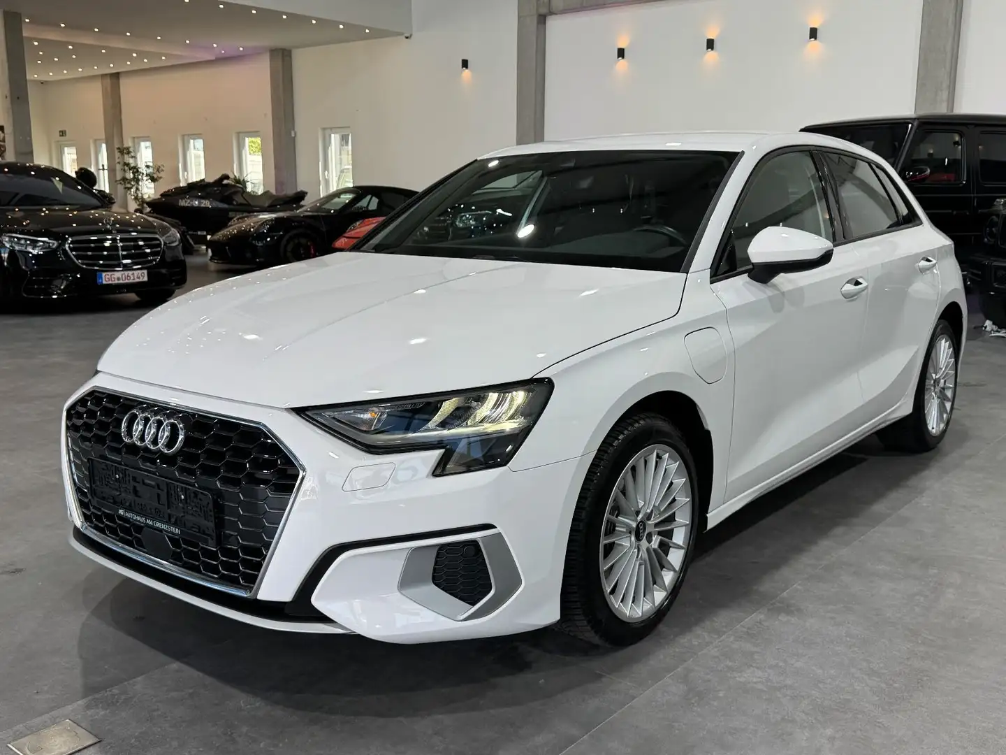 Audi A3 Sportback 40 TFSI e advanced*LED*MMI*ACC*SHZ* Blanco - 1