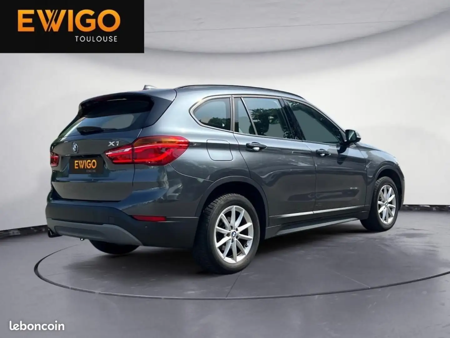 BMW X1 1.8 i 140 ch business sdrive bva carplay, camera d Gris - 2